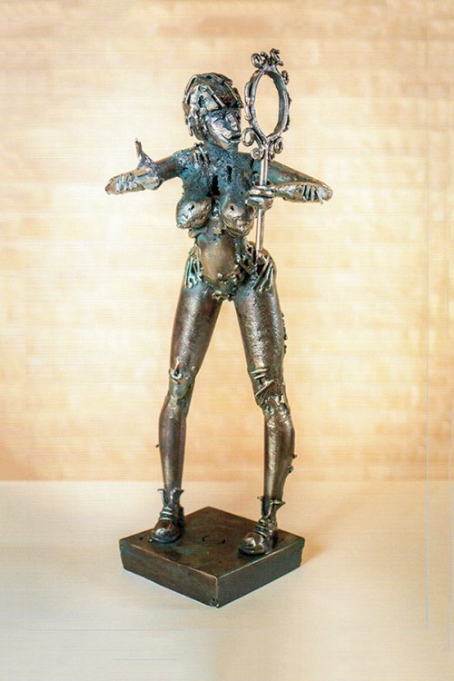 Превью товара Скульптура «Женщина с зеркалом»